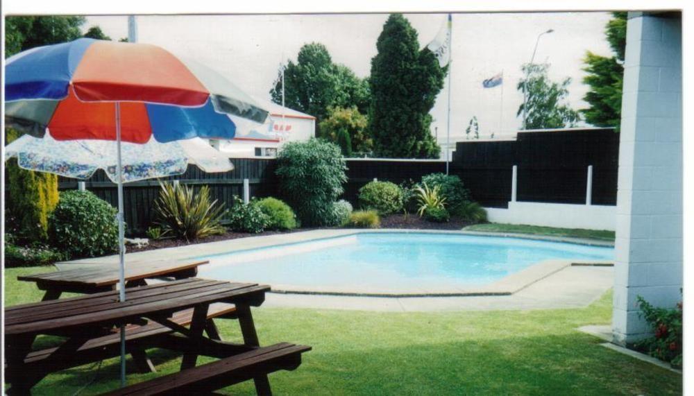 Elmore Lodge Motel Hastings Exteriör bild