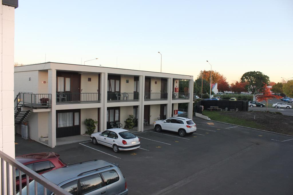 Elmore Lodge Motel Hastings Exteriör bild