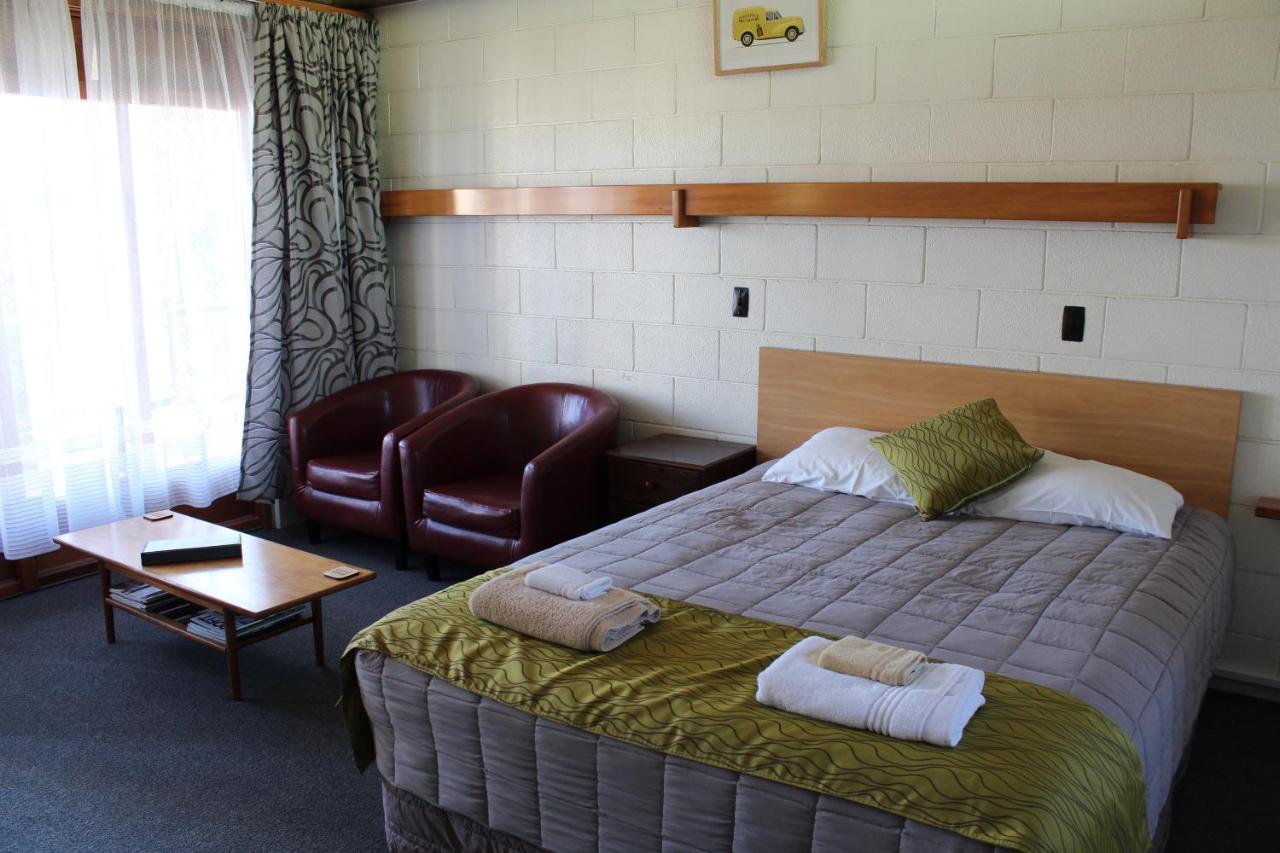 Elmore Lodge Motel Hastings Exteriör bild
